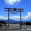 鳥居から富士山を望む