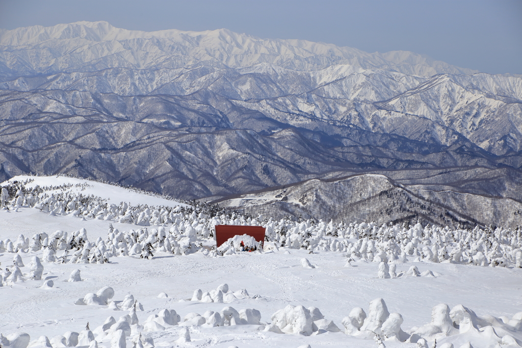 白い山岳