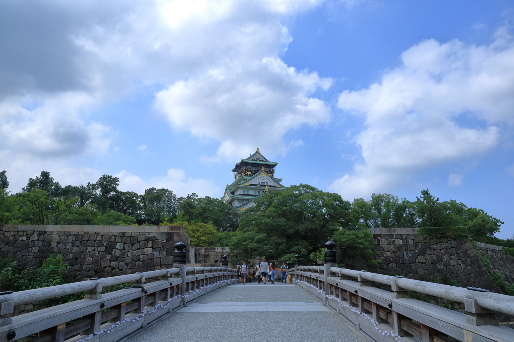 極楽橋と大阪城