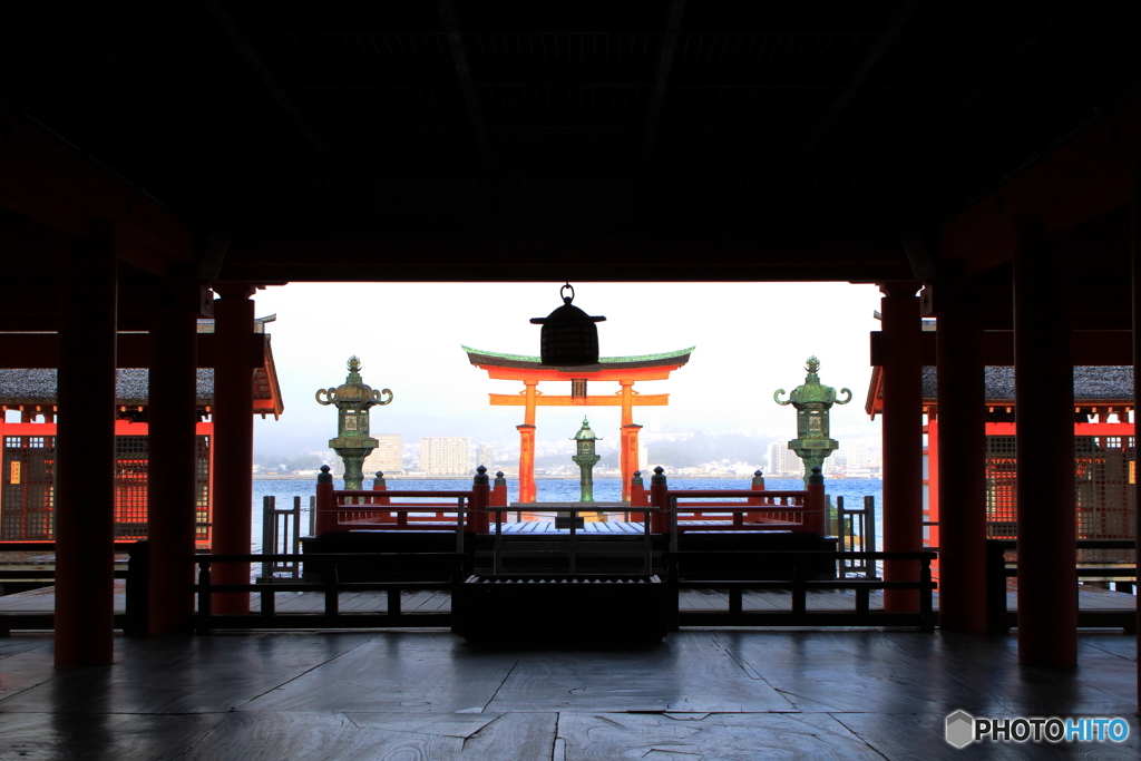 厳島神社