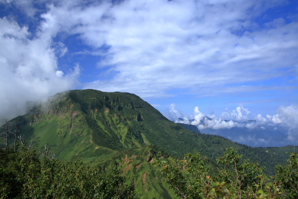 苗場山