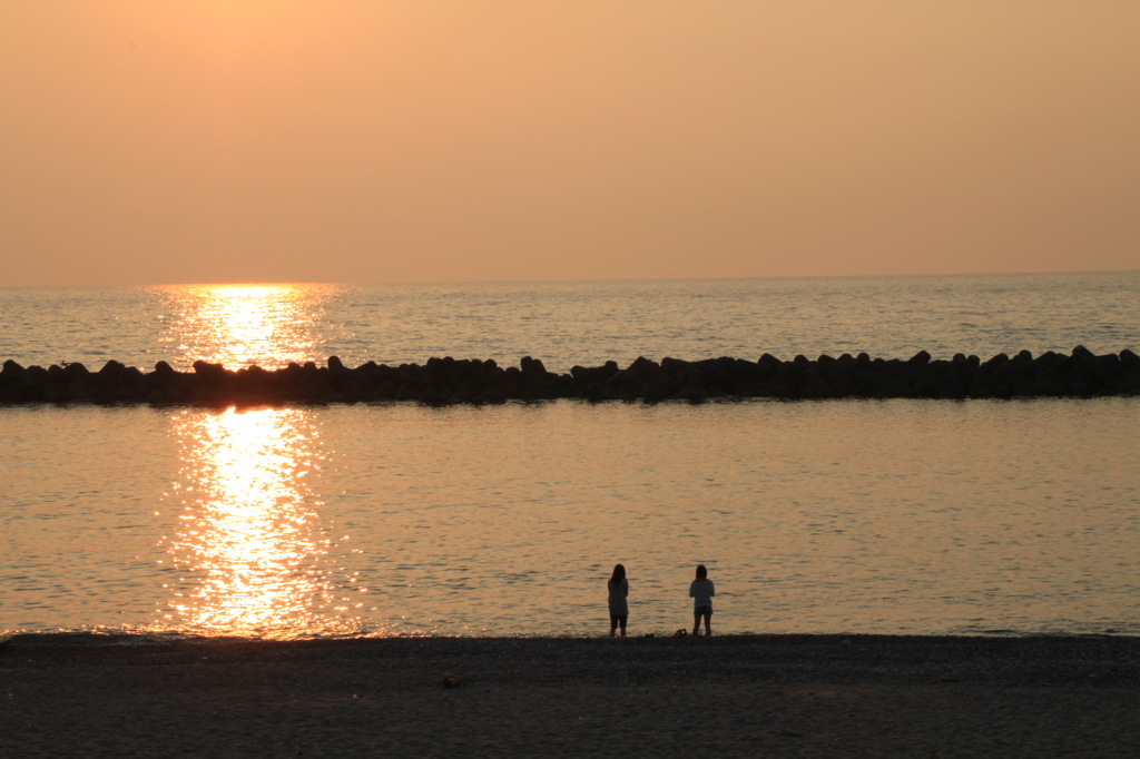 夕陽に別れを告げて