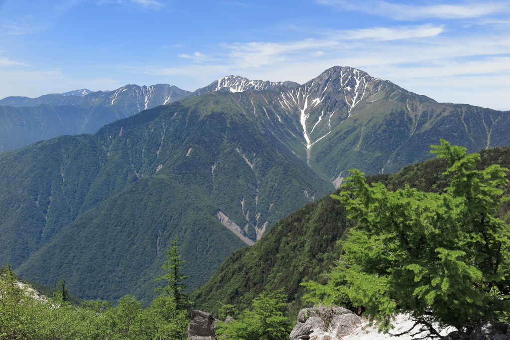南アルプスの峰々