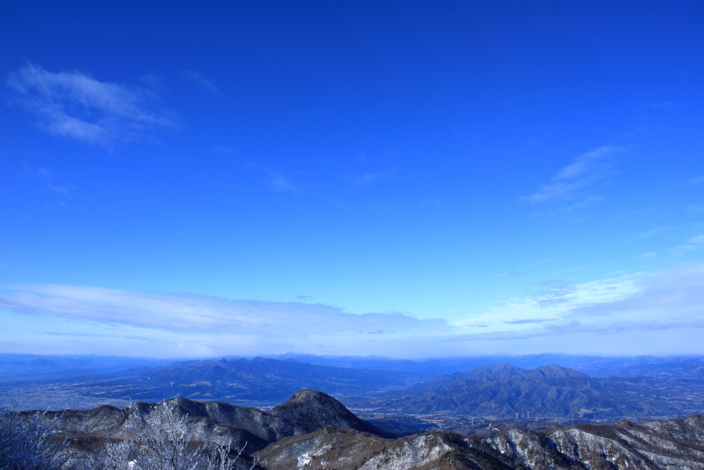 冬の澄んだ空