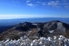 薄っすらと富士山