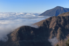 男体山と雲海