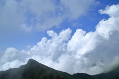 湧きたつ夏の雲