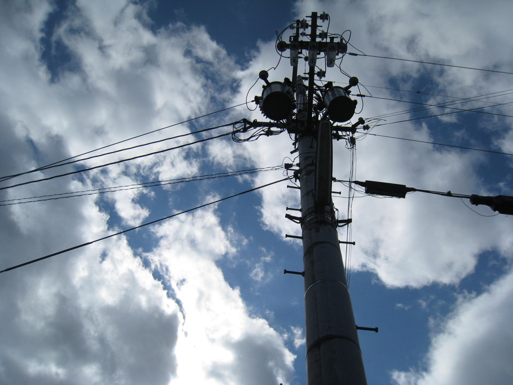 空と電柱（近所）