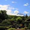 茅葺の里と富士山