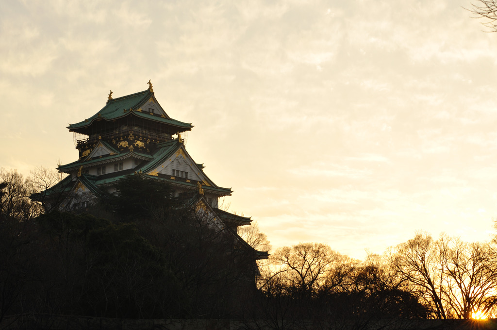 夕日の大阪城