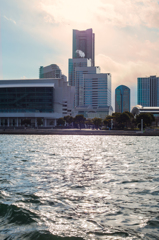 横浜