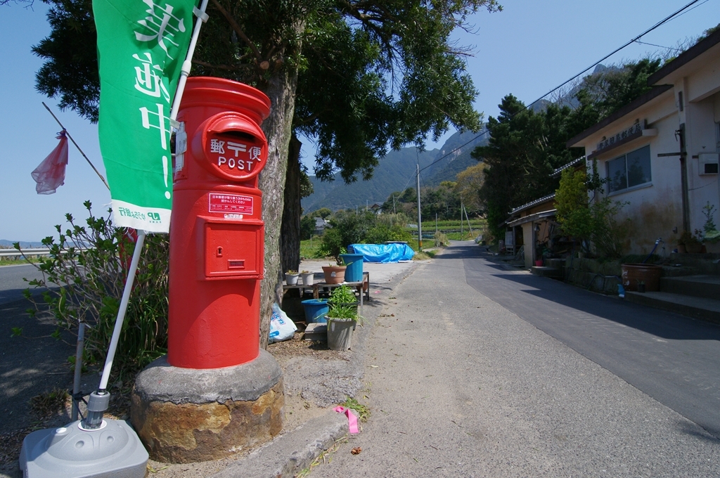 郵便ポストのある風景その１