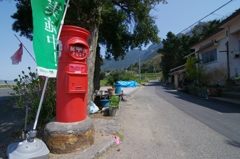 郵便ポストのある風景その１