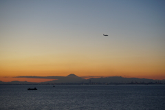 横浜と富士と飛行機