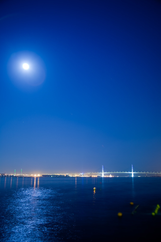 夜にキラキラ