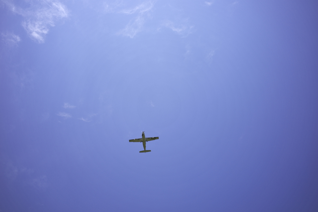 低空飛行