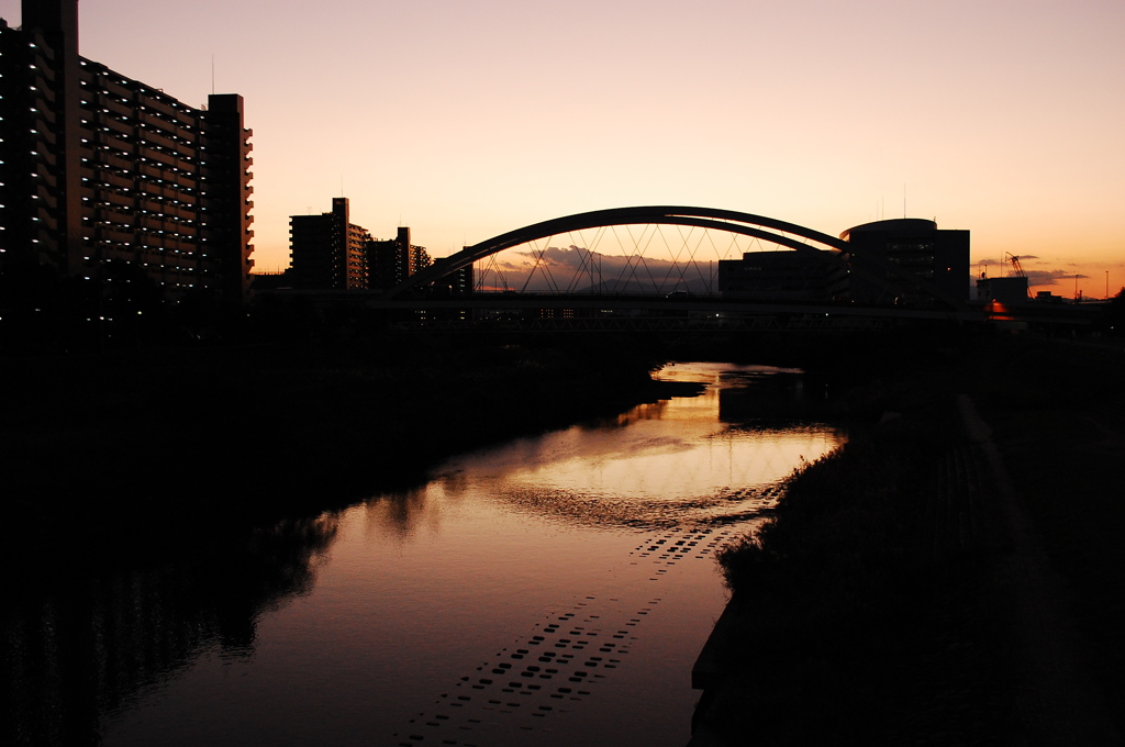 夕方の橋