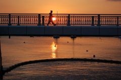 朝日の橋　２