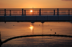 朝日の橋