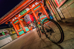 雷門と自転車