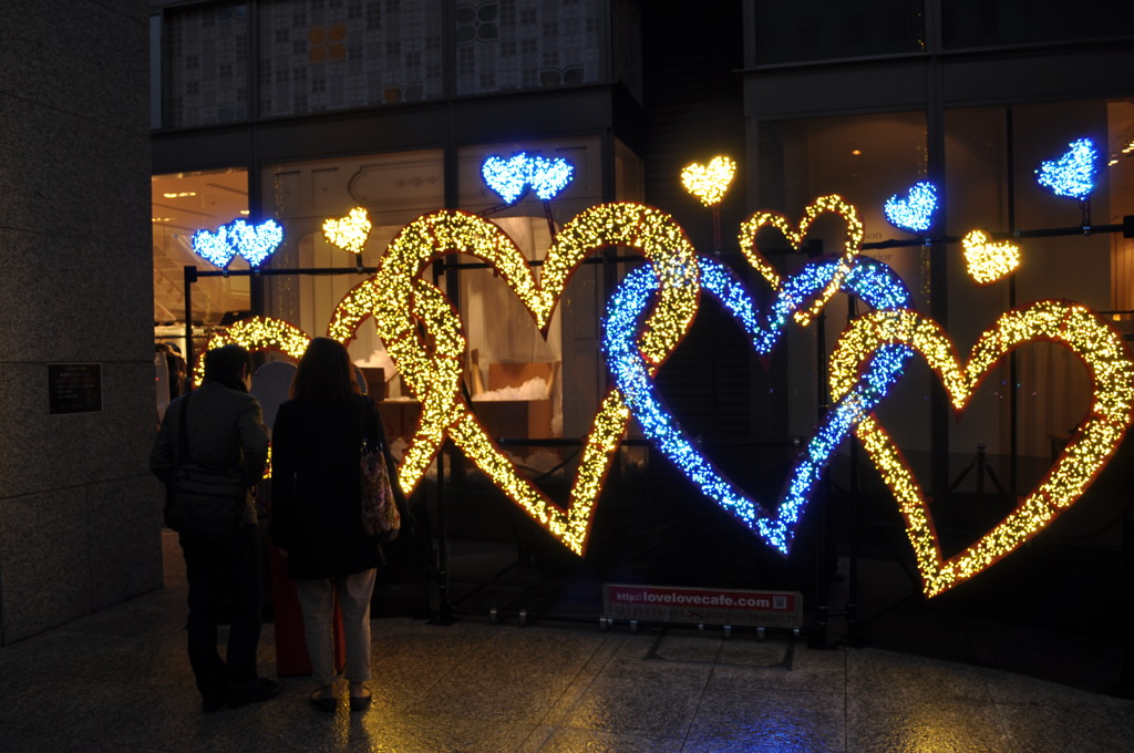 ＬＯＶＥ・ＬＯＶＥ