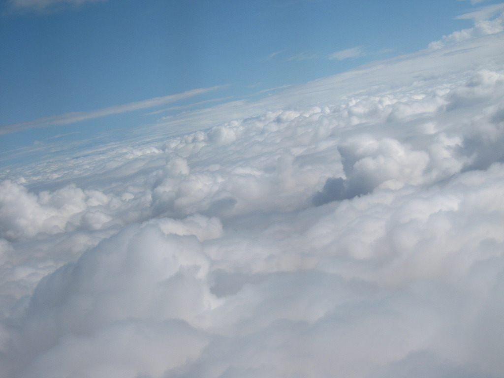 飛行機・雲