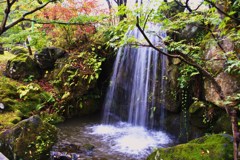 小さな滝