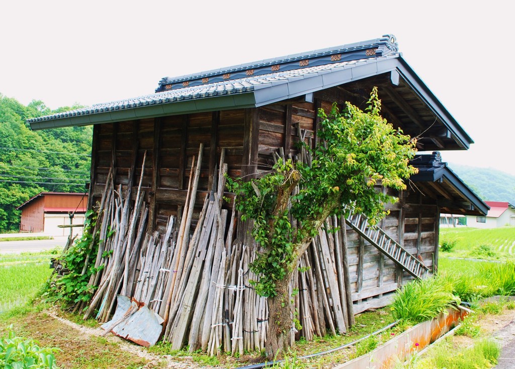 数河峠の納屋
