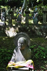 巻物を読んでる羅漢さん