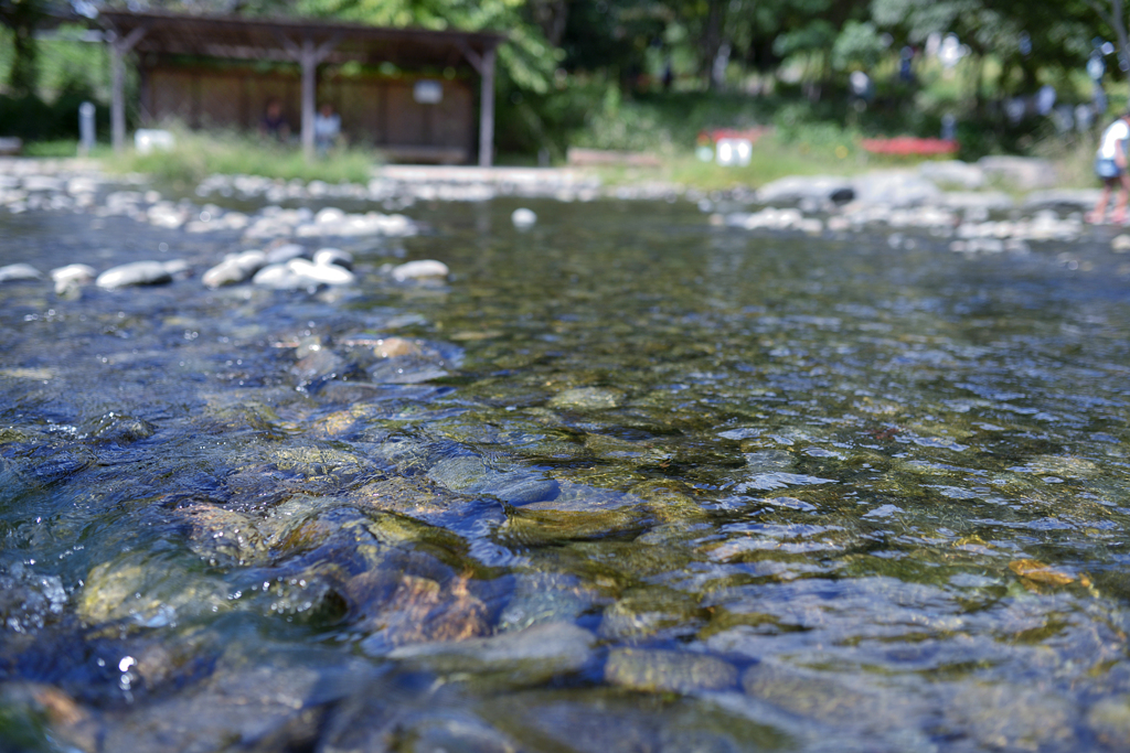 川遊び