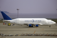 DREAM LIFTER