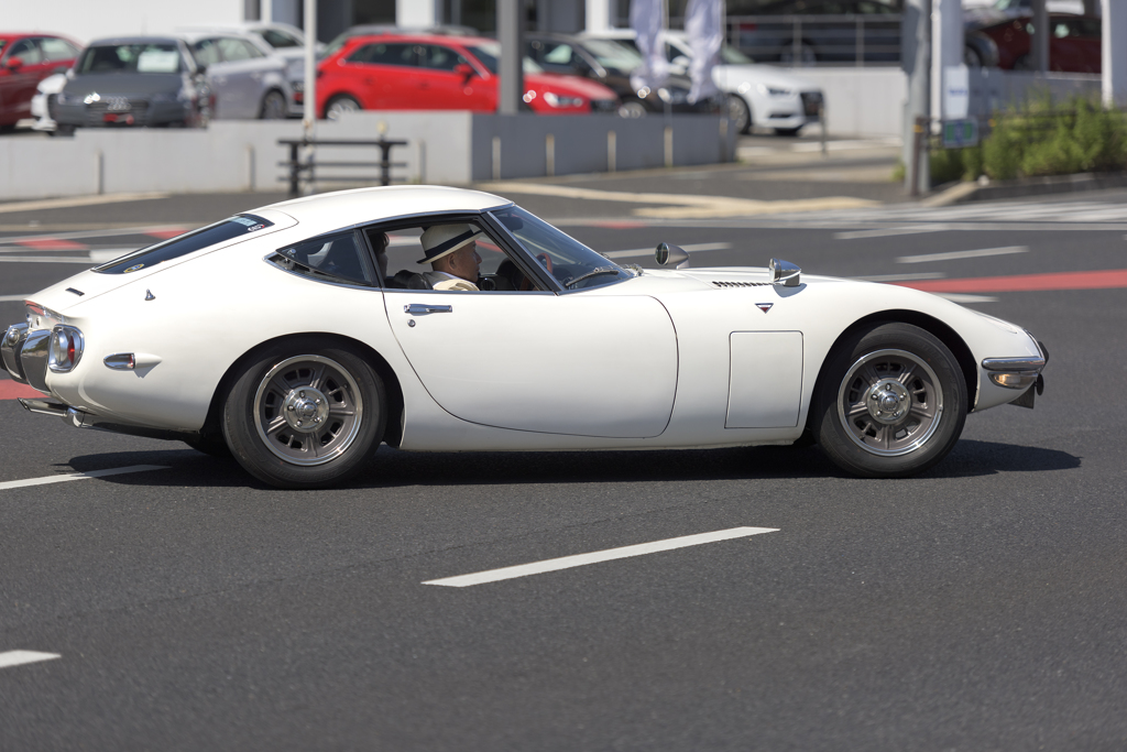 トヨタ2000GT