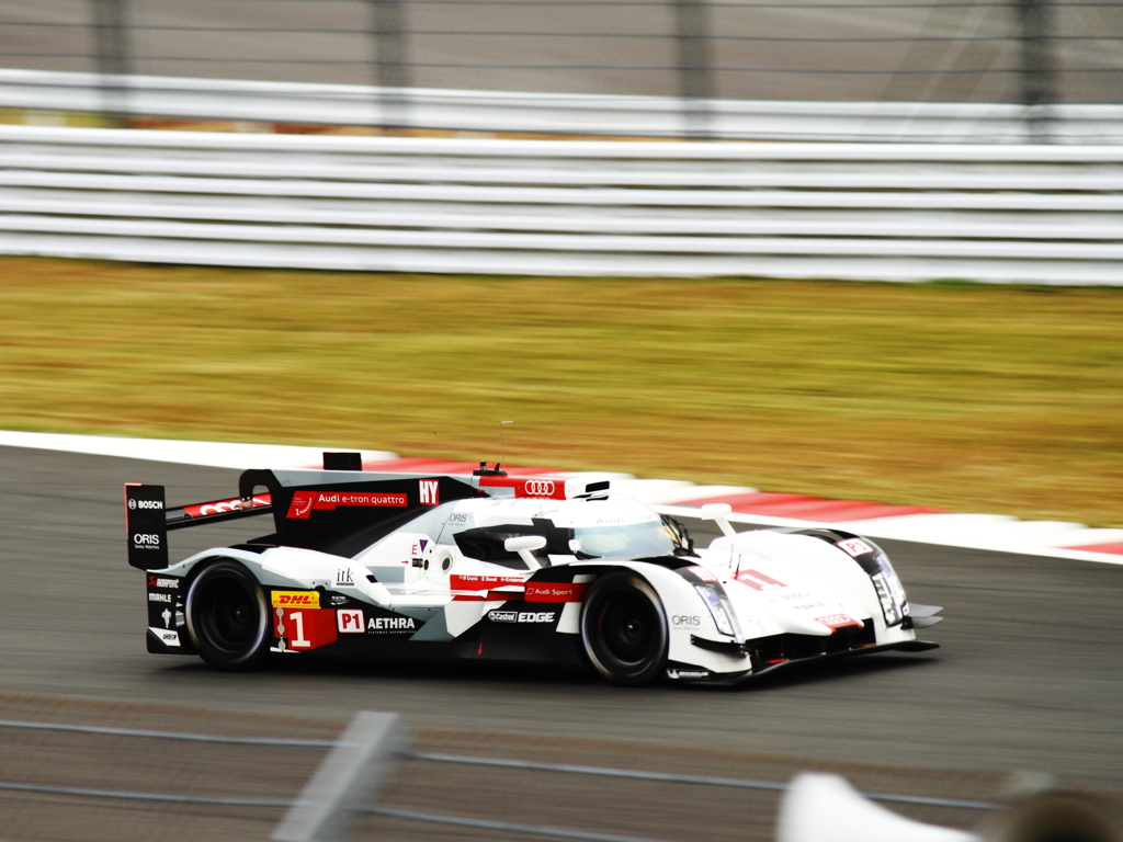 Audi R18 e-tron quattro - Hybrid