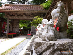 地蔵の軍団