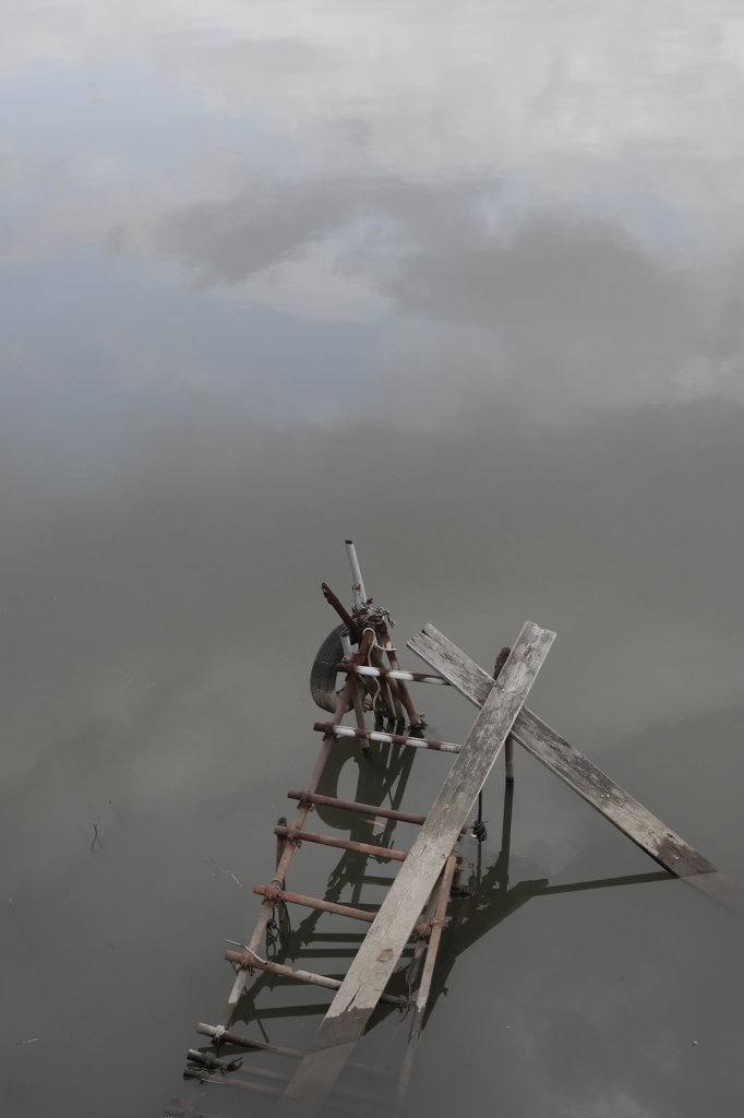 遠ざかる空