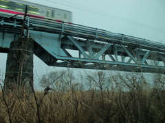 氷雨の鉄橋