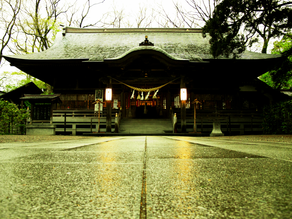 雨の日吉神社