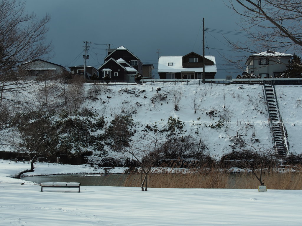三角沼と家