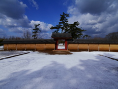 門