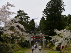 岩木山神社で