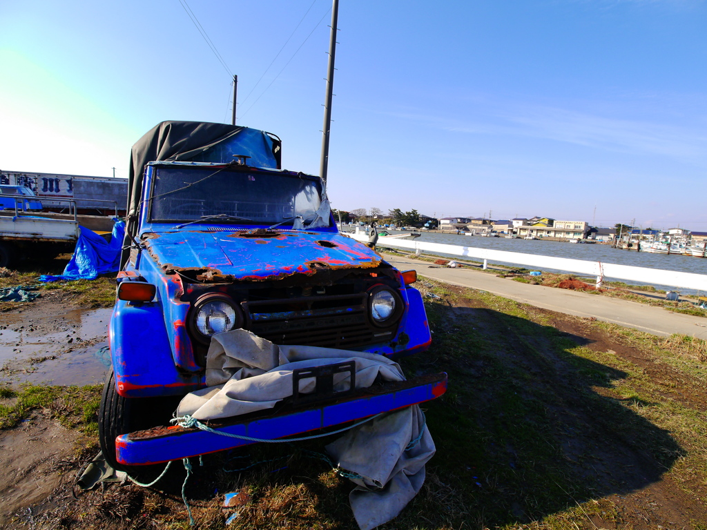 Blue Vehicle