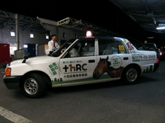 タクシー乗り場で