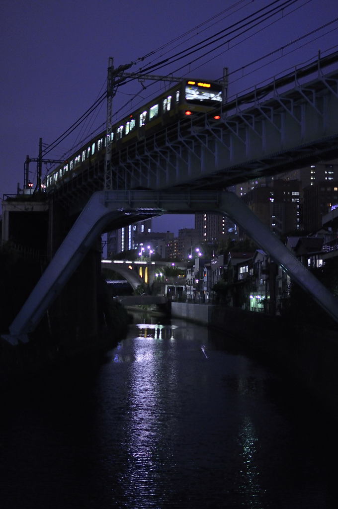 鉄道とともに