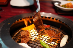 肉　肉　焼肉だ！