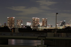 都会の夜