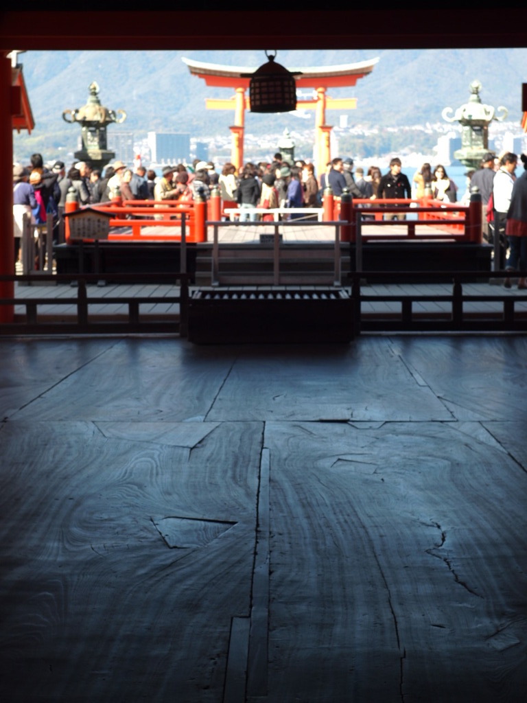 厳島神社
