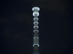 光の塔