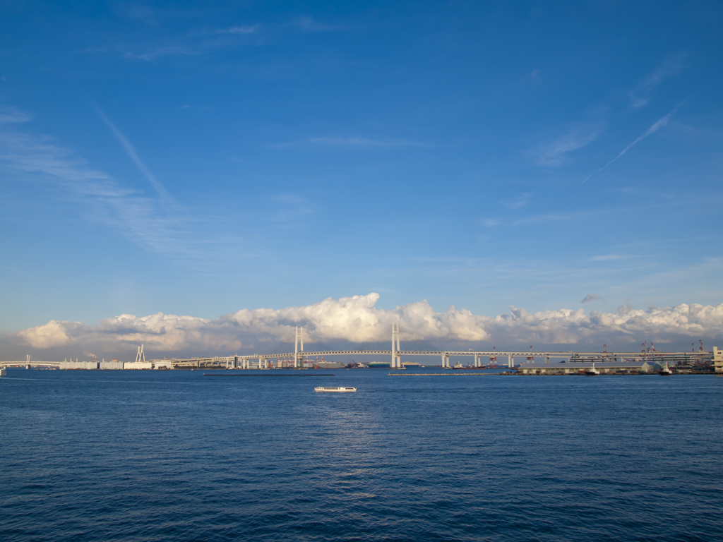 青い空、青い海