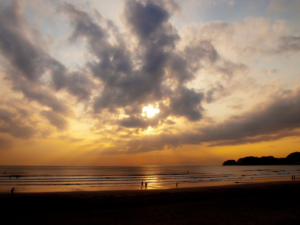 夕暮れを翔ける