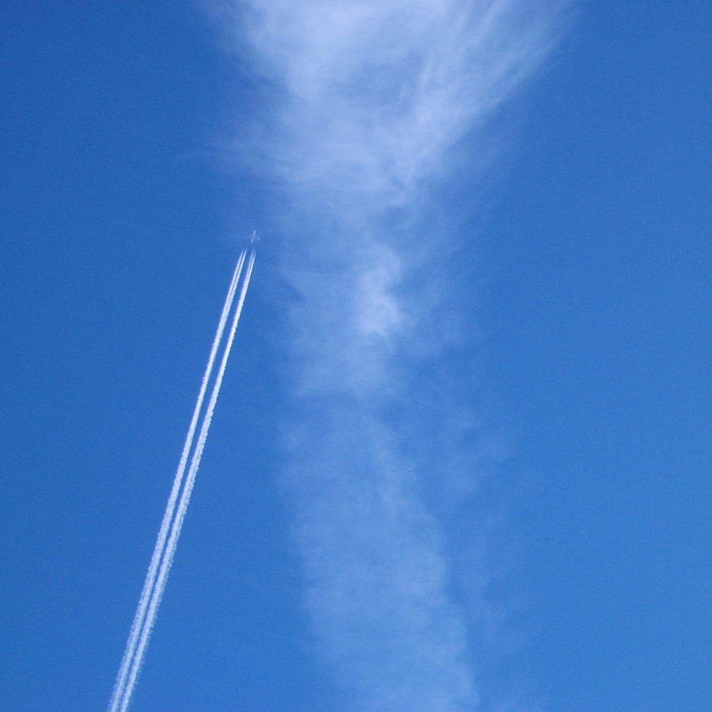 飛行機雲